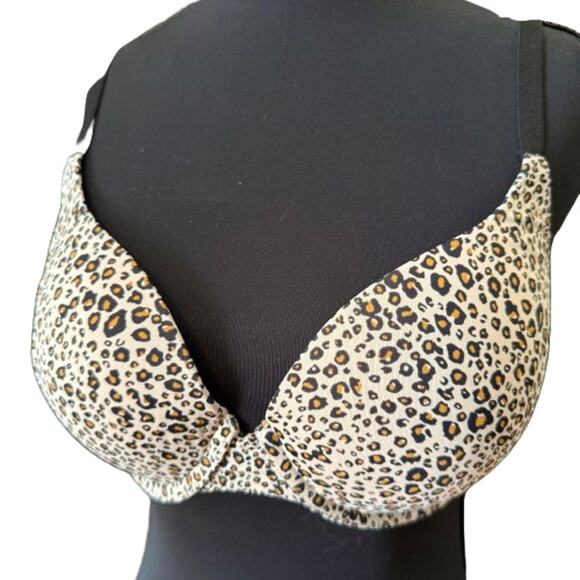 4 for $20 Sale 🎉HP!🎉Victoria's Secret Animal Print Push Up Bra (Size 34D) - Picture 3 of 5